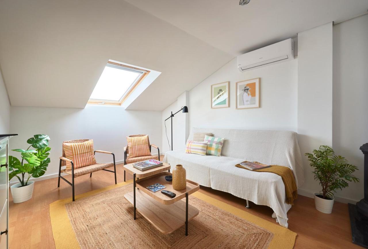 Bright Apt W Balcony, Ac, Parking, By Timecooler ลิสบอน ภายนอก รูปภาพ
